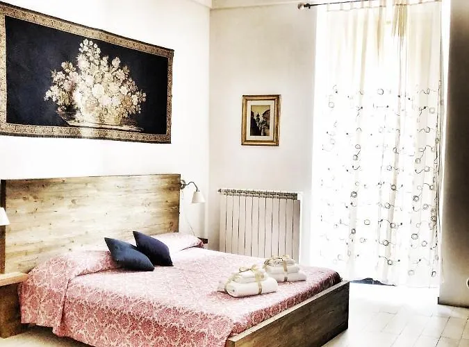 לינה וארוחת בוקר Palazzo Salia 4*