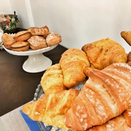 Palazzo Salia Bed and Breakfast 4*